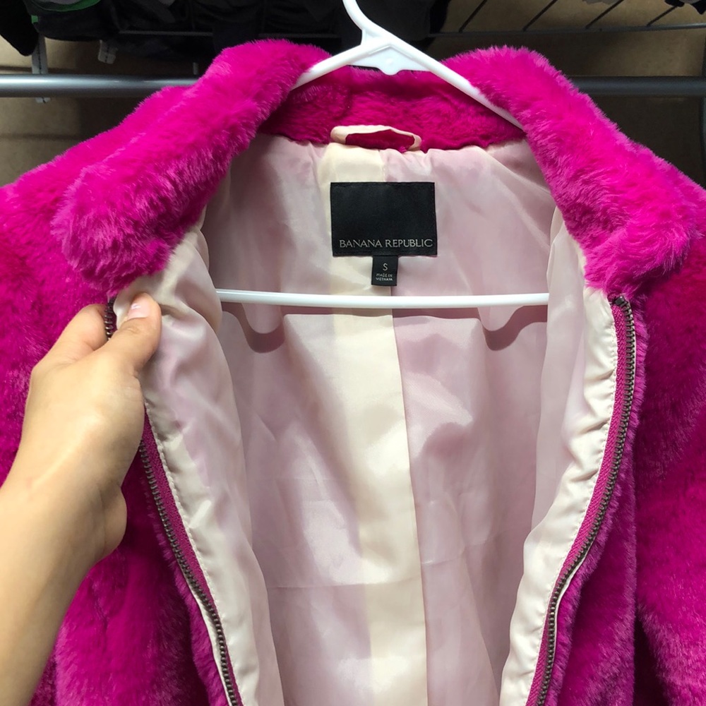 FUR COAT / JACKET from Banana Republic - Picture 4 of 6